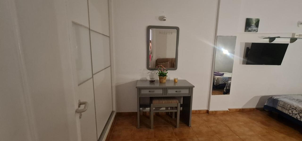 Vivienda Vacacional Marineda Sol Con Piscina El Medano 외부 사진